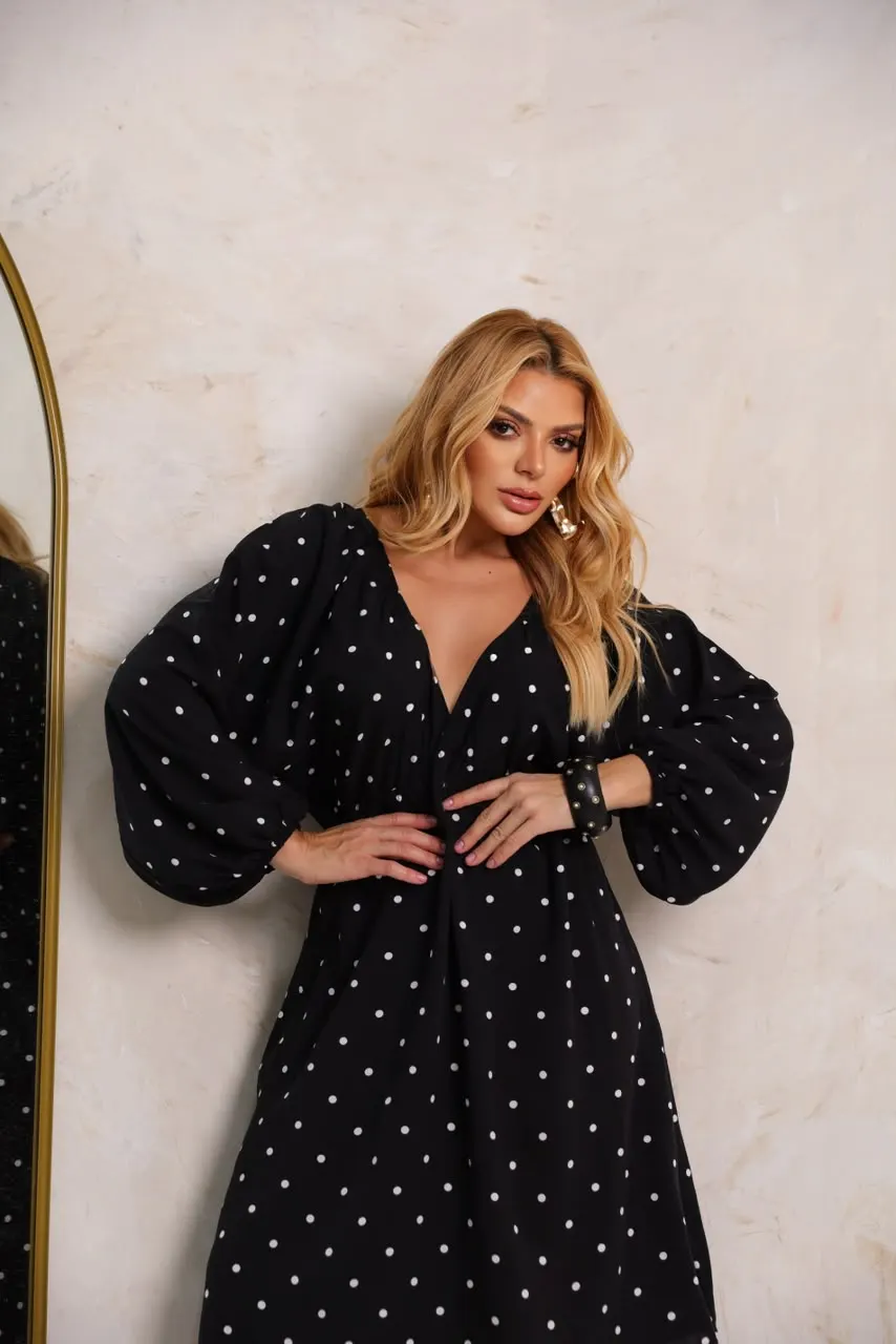 Vestido Midi Manga Bufante — Preto poá